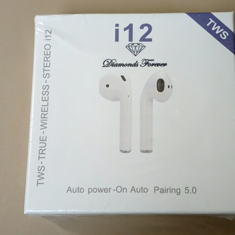 TWS i12 pod
